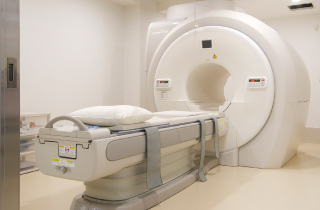 MRI （Canon製）